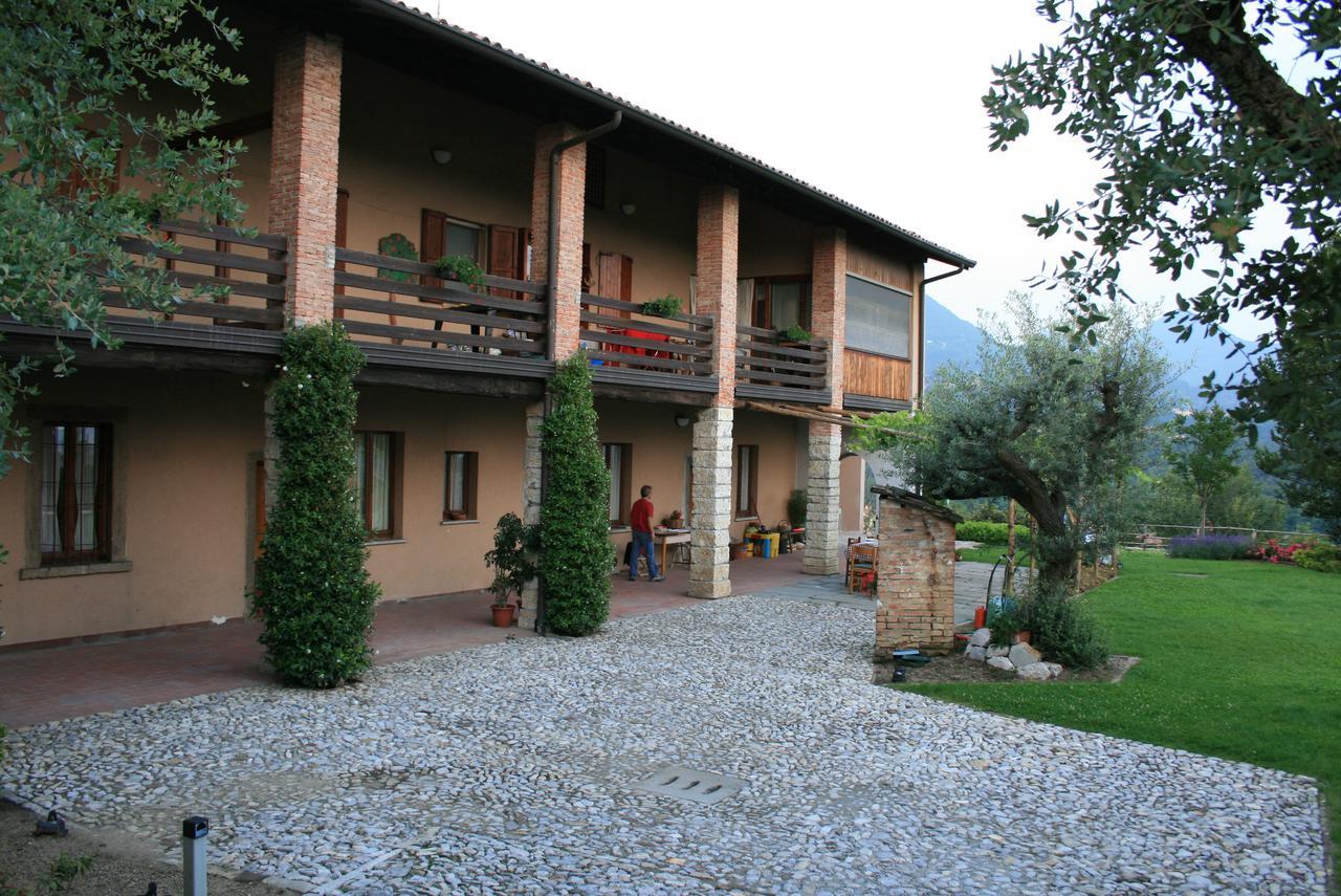 Alojamento de Acomodação e Pequeno-almoço Bio&b Cascina Montebello *